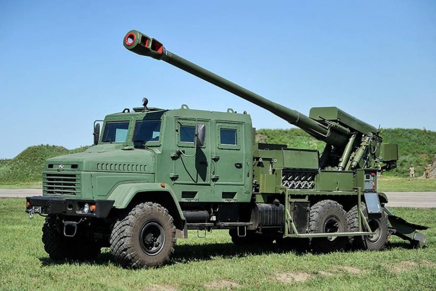 Ukraine develops new Bogdana self-propelled howitzer
