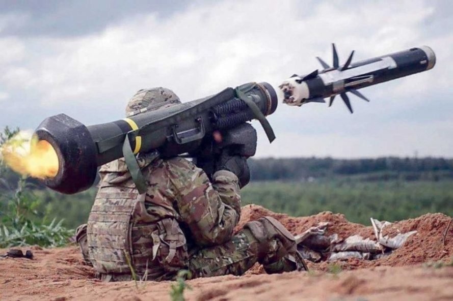 U.S. Delivers Javelin Missiles to Estonia