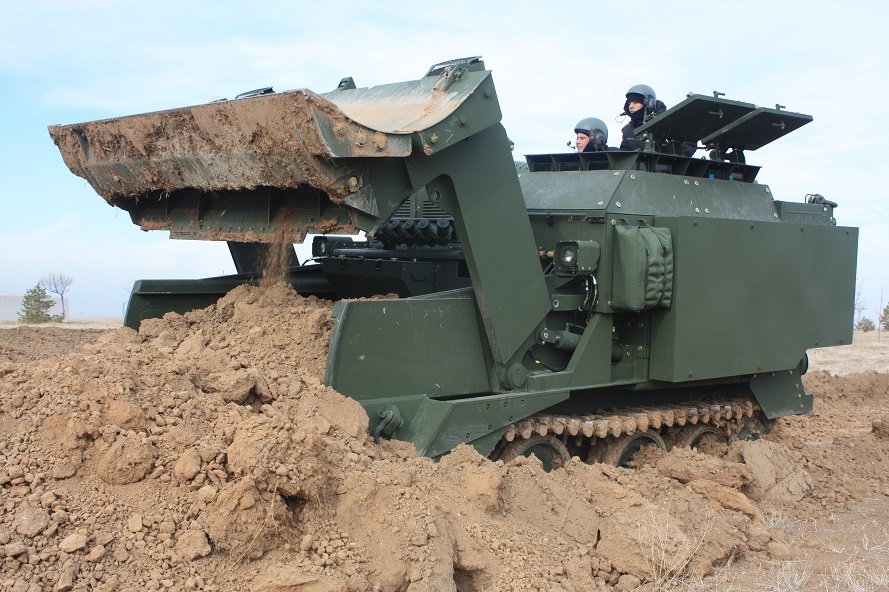 Philippines Armed Forces buying Kunduz earthmover by Turkish company FNSS