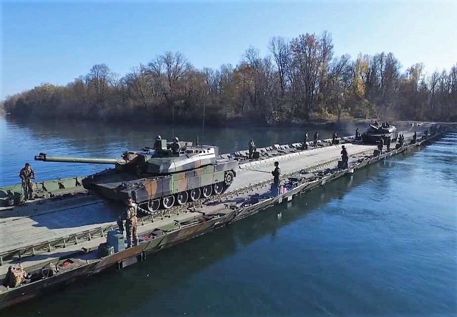 CNIM Systèmes Industriels to equip Polish army with PFM Motorized Floating Bridges for wet gap crossing