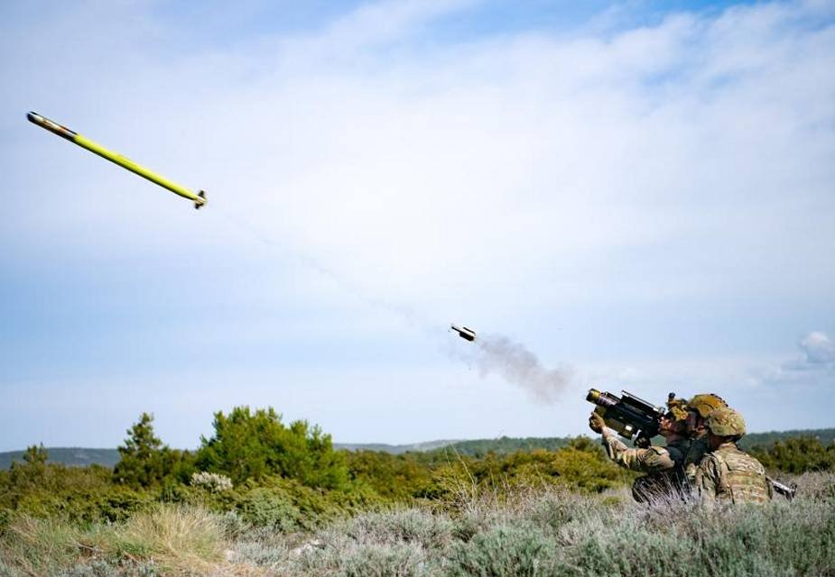 US Army announces several contracts with Raytheon BAE Systems Lckheed Martin Oshkosh Defense and more