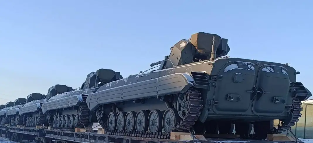 Russian army receives new batch of BMP-1AM fighting vehicles