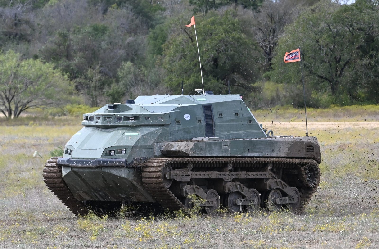 DARPA tests fully unmanned robotic fighting vehicles