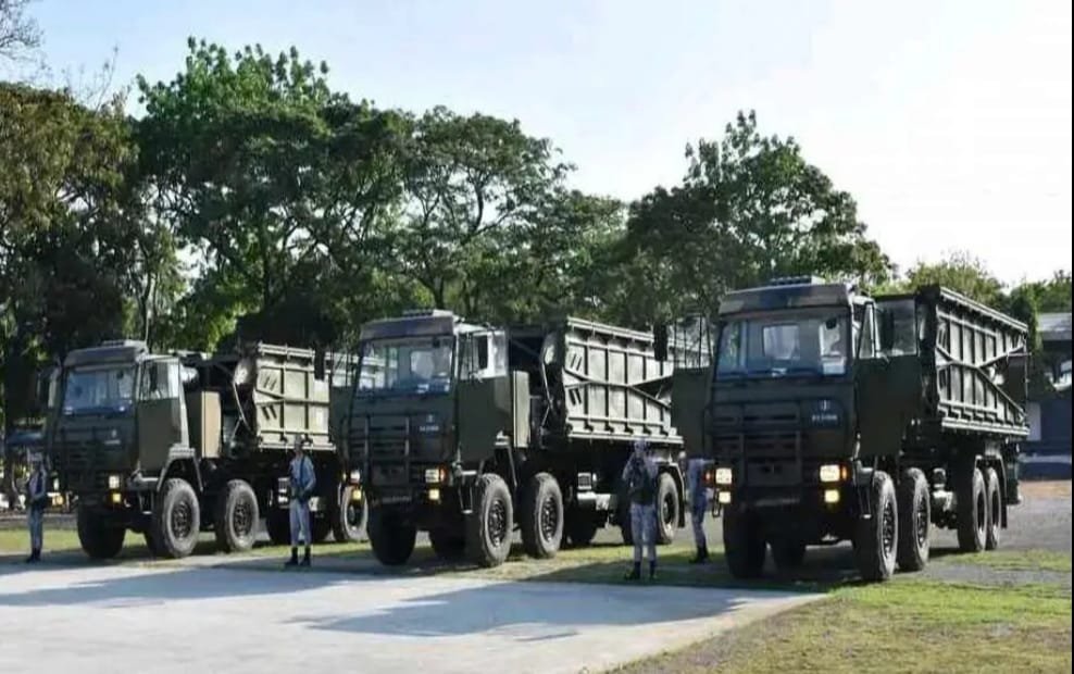 Philippine Army Receives Norinco GQL-111 Vehicle-Launched Bridges