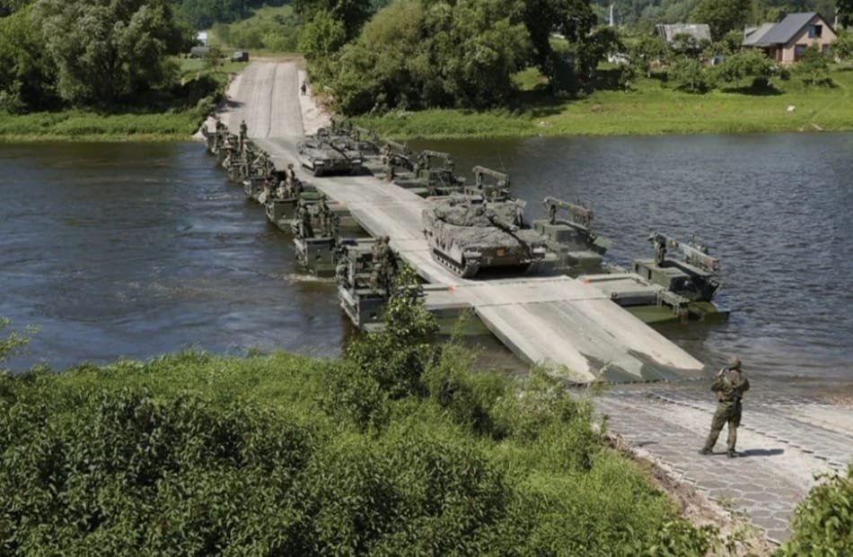 Sweden Strengthens Its Crossing Capabilities with New Amphibious M3 Systems from GDELS