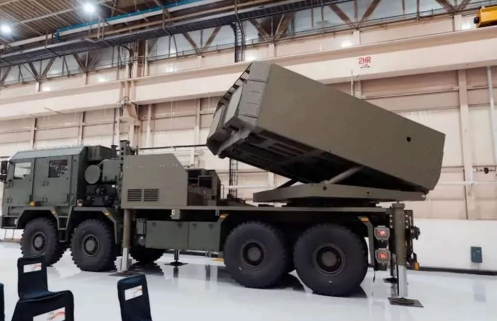 Poland Receives New South Korean Homar-K Chunmoo Multiple Rocket Launchers for Artillery Units