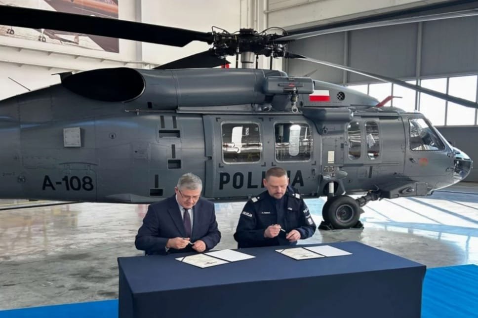 Lockheed Martin Increases Polish Helicopter Fleet with New Batch of S-70i Black Hawks Delivery