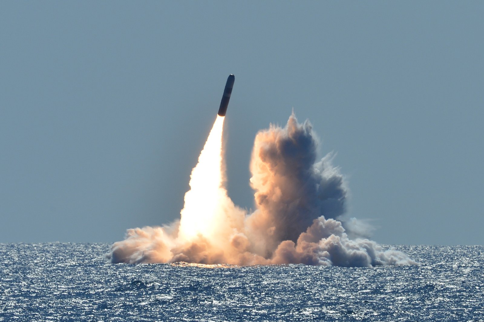 US Navy extends Trident II missile life to 2084