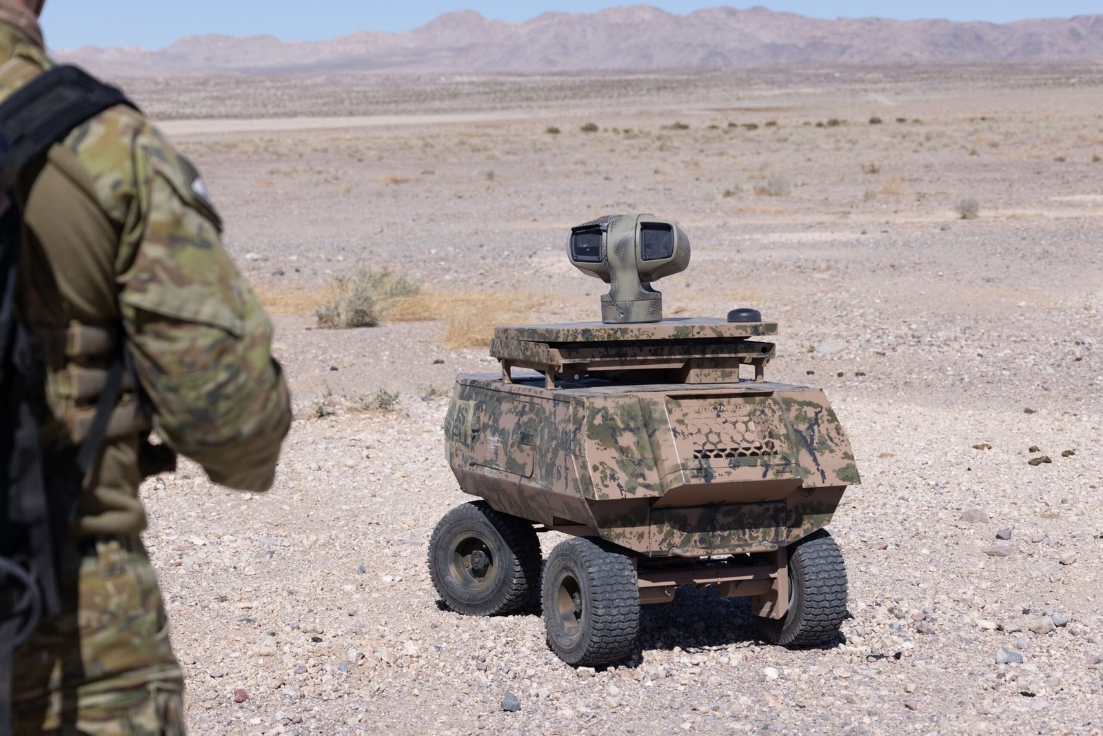 Australia tests surveillance robot with US Army