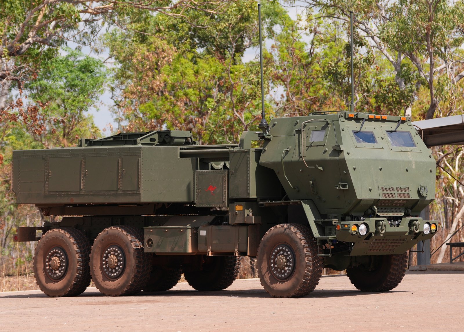 Australia to Buy 48 HIMARS Launchers in $705 Million Deal
