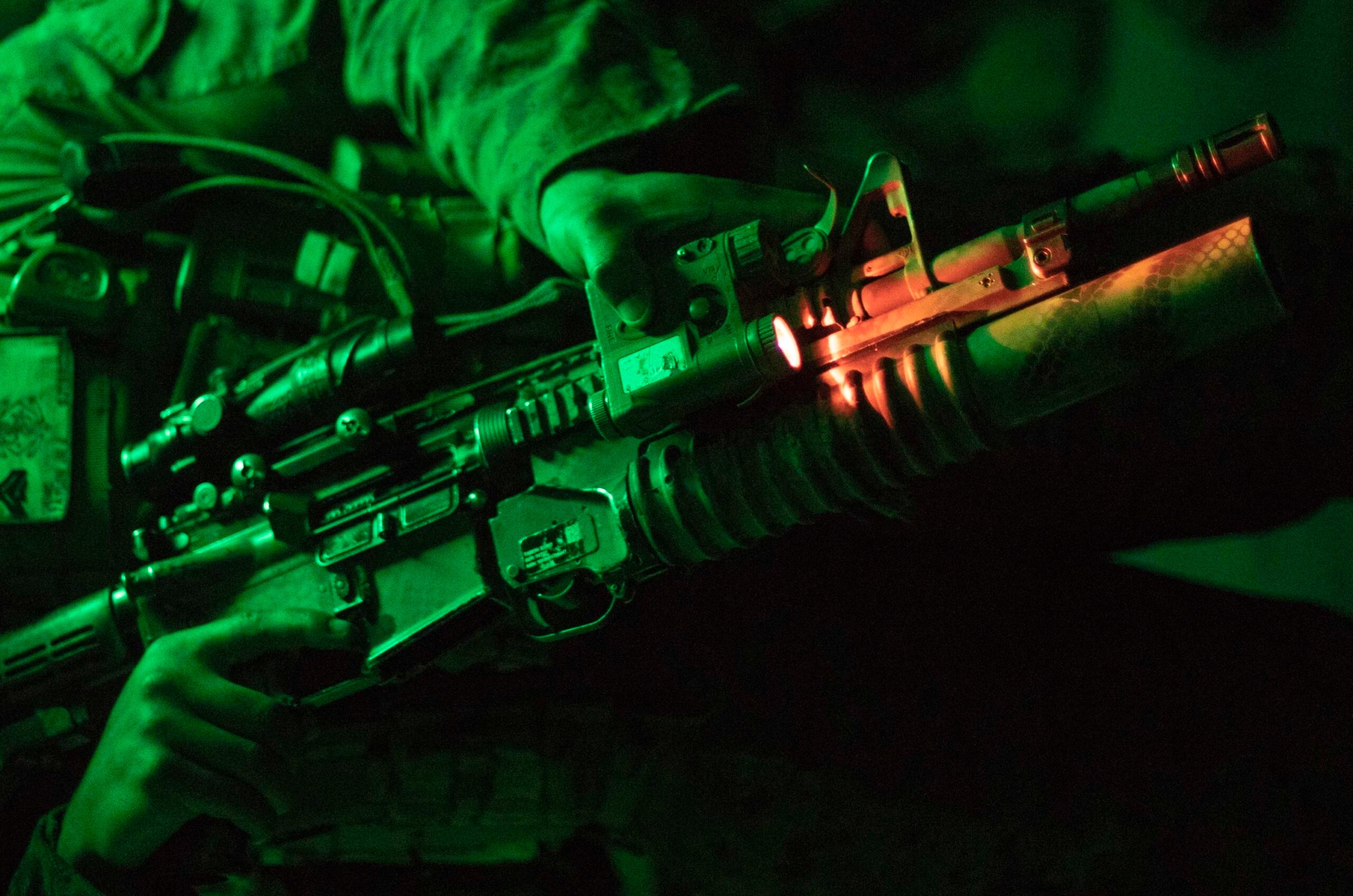 U.S. Army Awards Contract for AN/PEQ-15 İnfrared Systems U.S. Army Awards Contract for AN/PEQ-15 İnfrared Systems