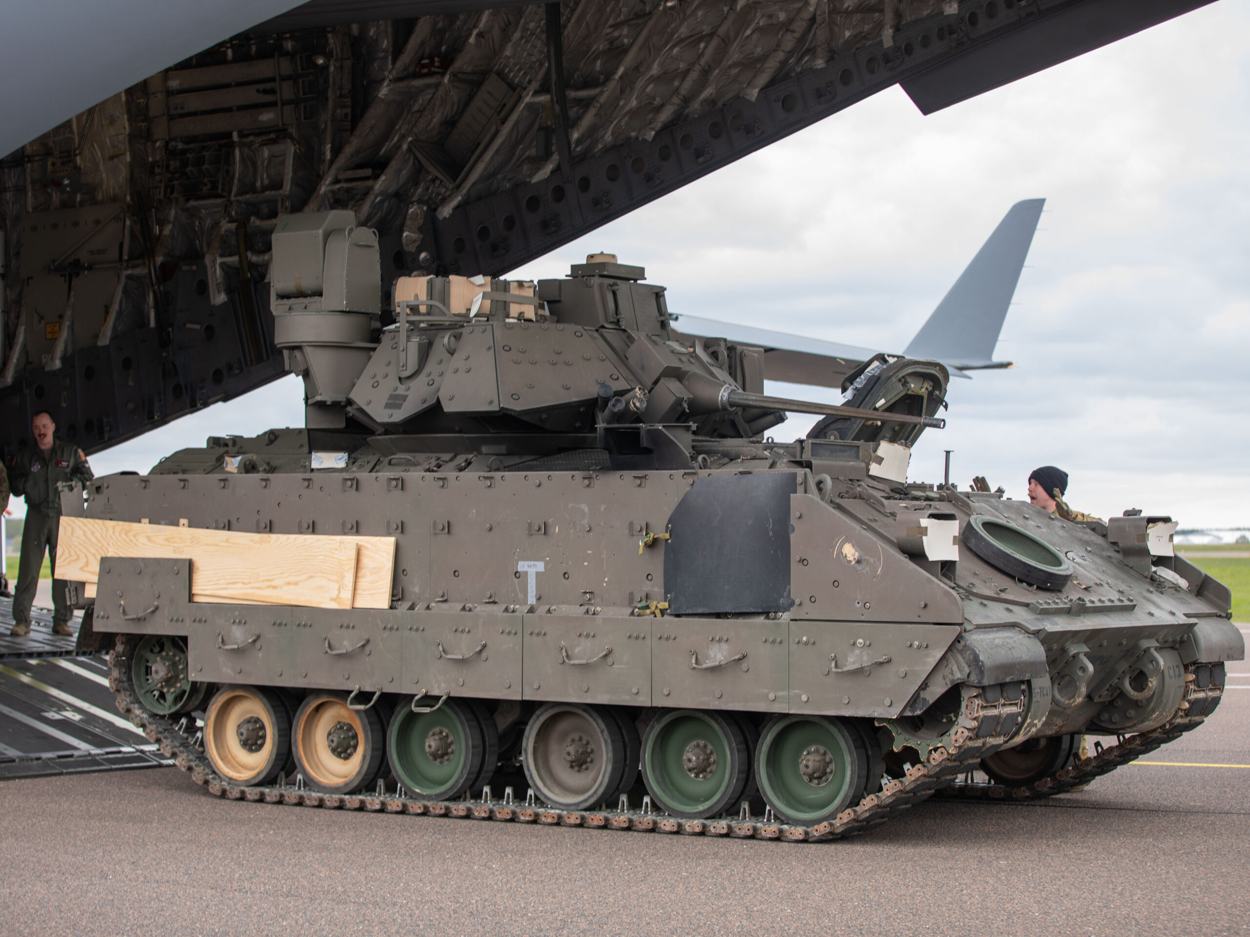 U.S. Army Buys More Bradley A4s from BAE Systems