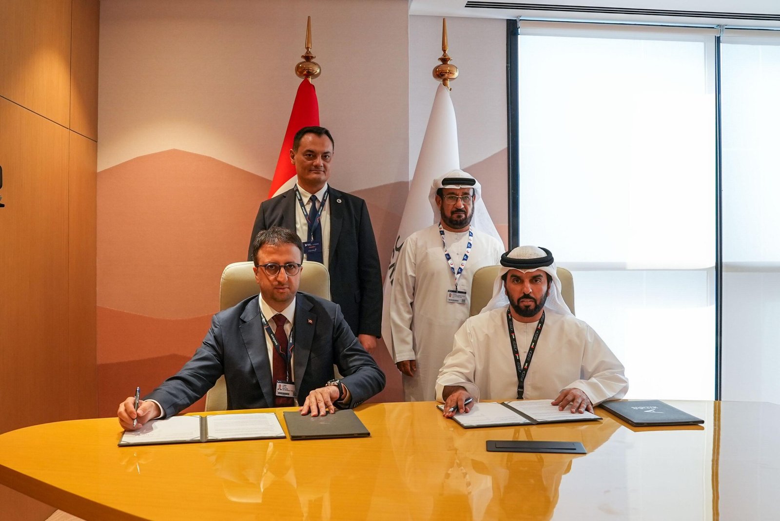 ASELSAN strengthens strategic partnerships at Dubai Airshow 2025