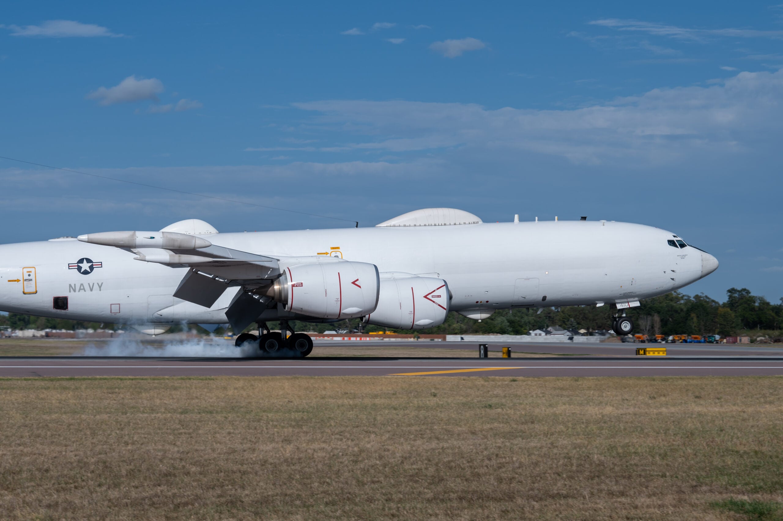 U.S. Navy Signs $20.3M Deal to Upgrade E-6B Doomsday Aircraft