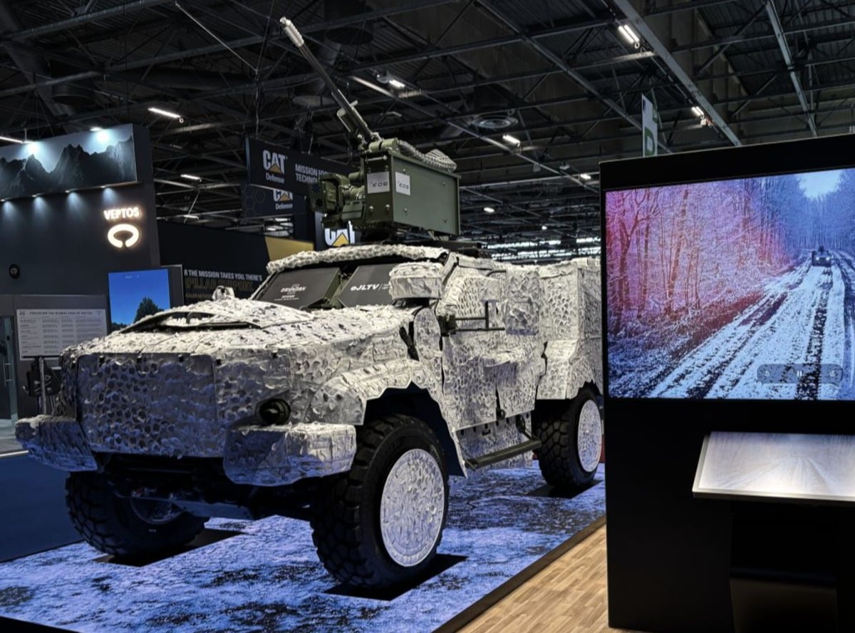 Oshkosh Displays silent-mode JLTV at Eurosatory 2026 1 DB image 1239