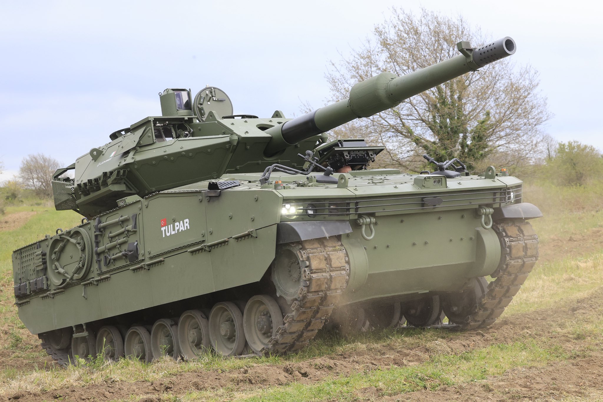Otokar and Leonardo successfully complete integration and live firing tests of TULPAR with HITFACT MkII 120 mm turret 1 HSfY Z3WIAAf RC